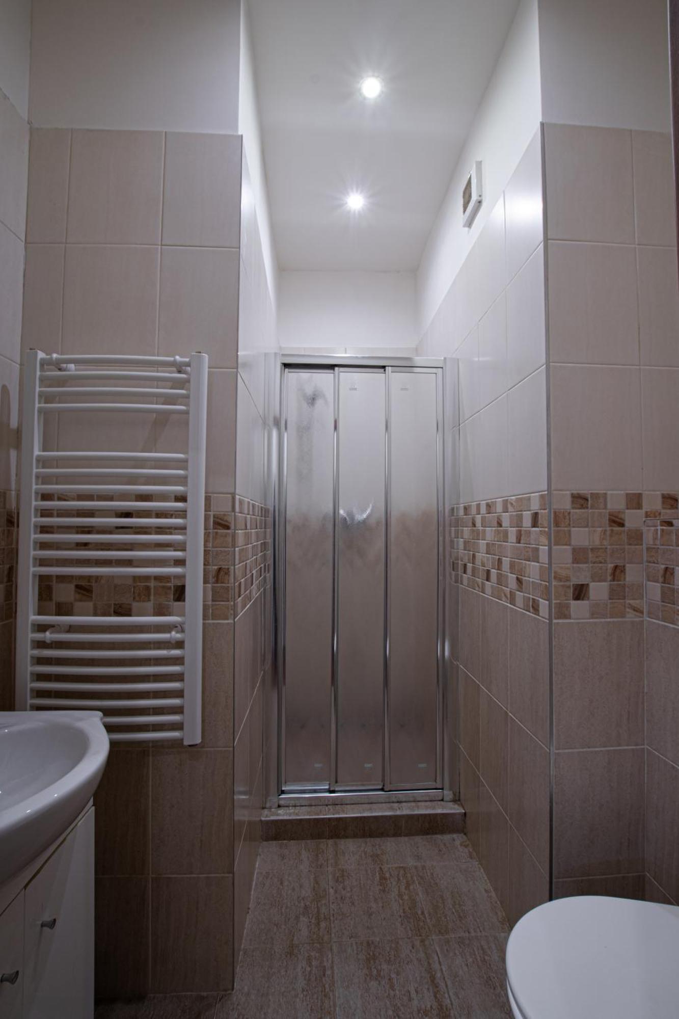 Cozy Homestay At Andel Прага Екстериор снимка